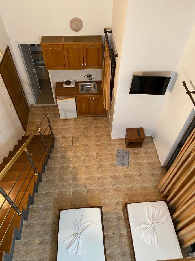 Apartments Toni Ulcinj Exterior foto