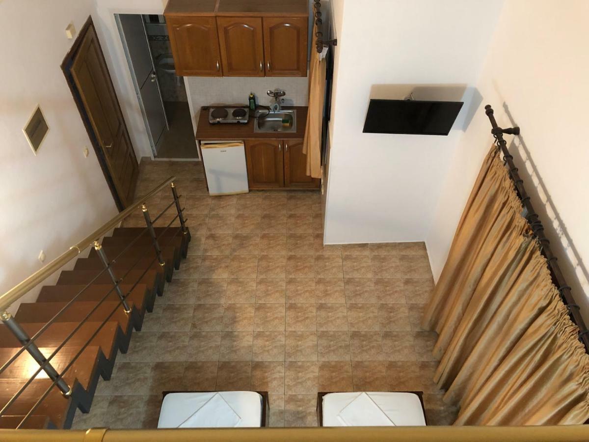 Apartments Toni Ulcinj Exterior foto