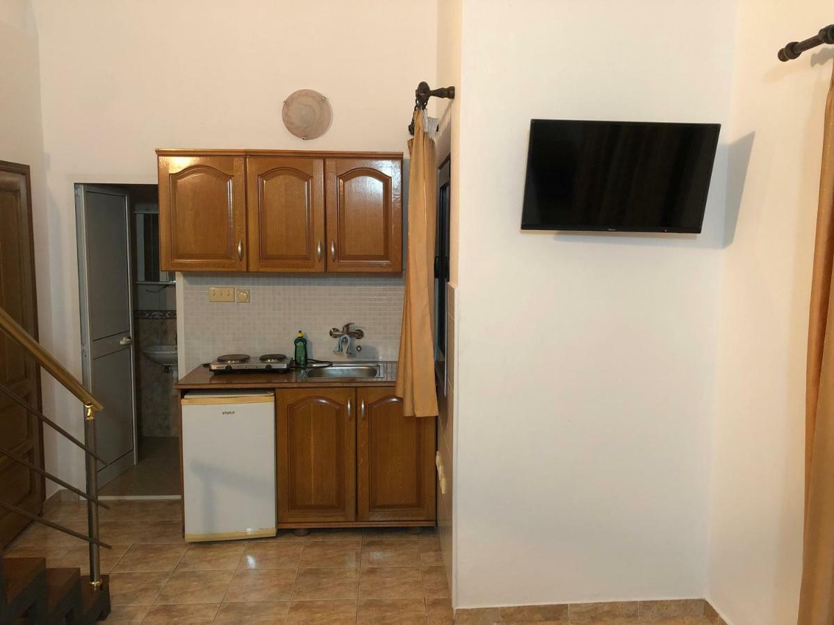 Apartments Toni Ulcinj Exterior foto